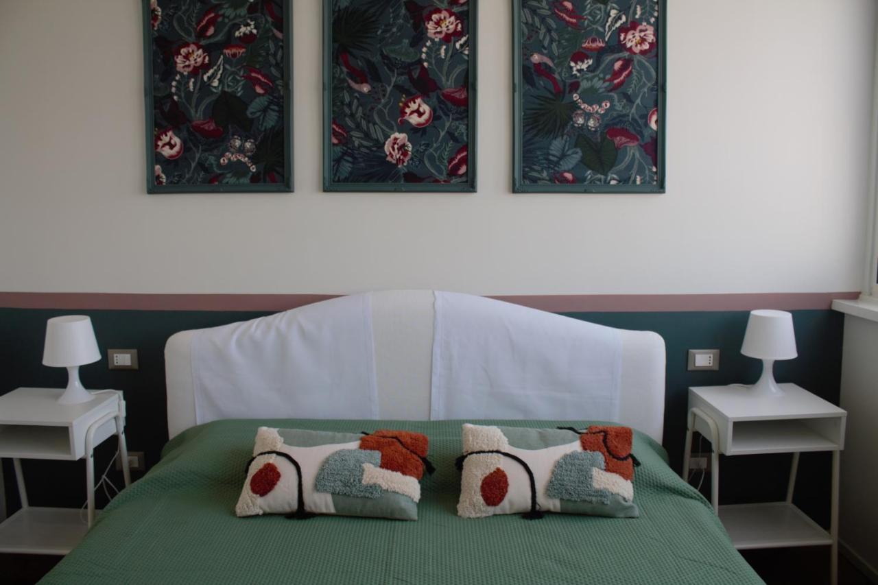"La Milanese" Modern Apartment, 100 Meters From Metro Isola Esterno foto